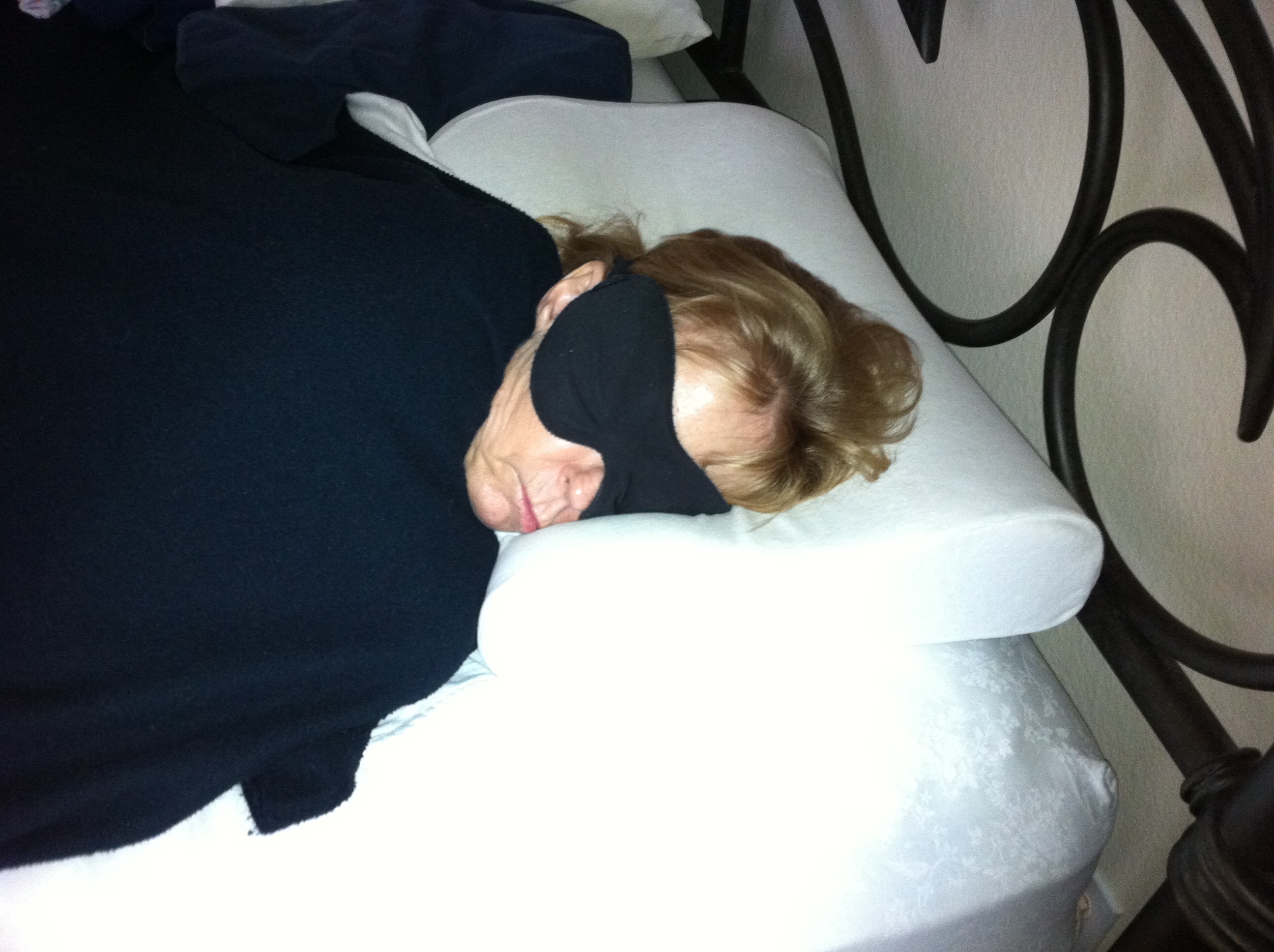 2011-06-01-Home from hospital- visitors-01.jpg